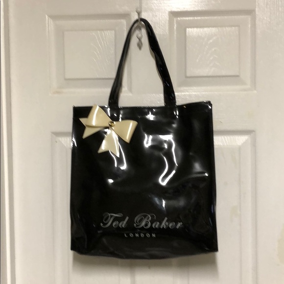 chanel micro bolsa 2022